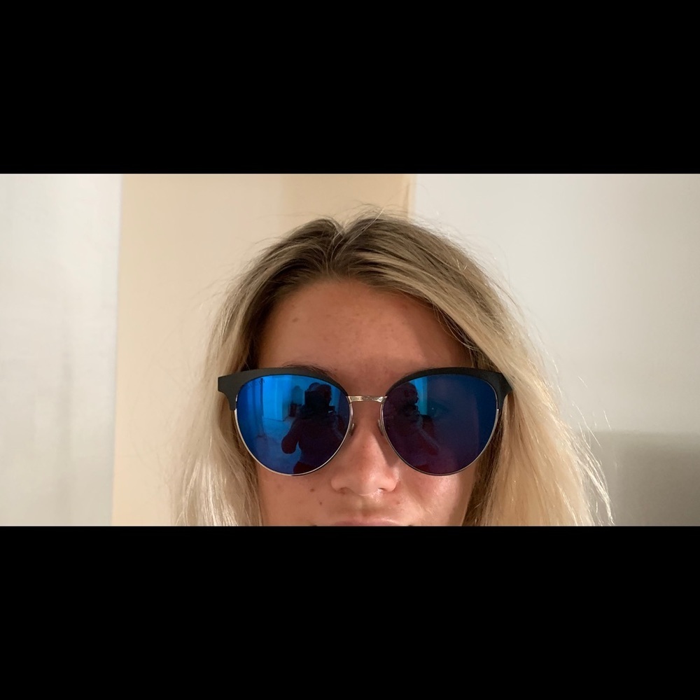 Gucci NEW sunglasses authentic - Picture 5 of 8